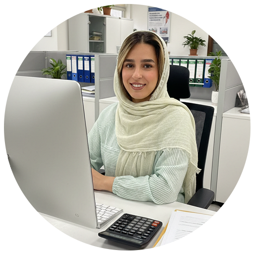 خانم مهری مسئول خرید